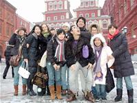 Sinh viên Việt Nam và các nước đi thăm Quảng trường Đỏ