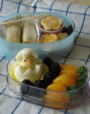30228726_lunchatwork01bl2.jpg