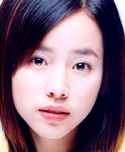 Han Ji Min xinh dep và trong sáng dung vi trí so 7.