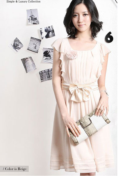 Con trai thích con gái mặc đồ gì ?