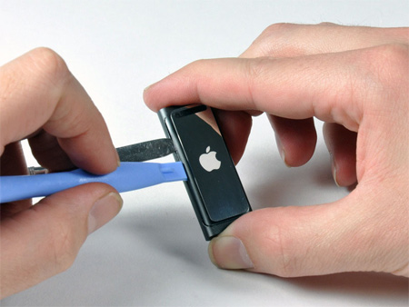 Khám phá nội tạng iPod nhỏ nhất thế giới - 4