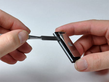 Khám phá nội tạng iPod nhỏ nhất thế giới - 3