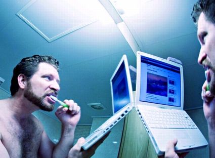 10 dấu hiệu chứng tỏ bạn đã nghiện Internet!