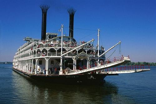 Đi thuyền ch&acirc;n vịt với Mark Twain tr&ecirc;n d&ograve;ng Mississippi