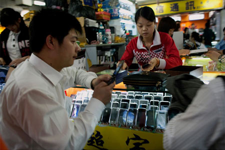 Thiên đường điện thoại nhái ở Trung Quốc - 2