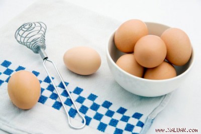 Trứng gà - bài thuốc hữu hiệu cho sắc đẹp