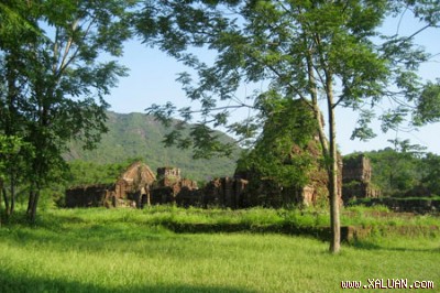 Một góc thánh địa.