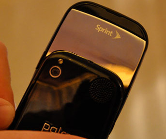 palm-pre-hw-imp-8-m.jpg