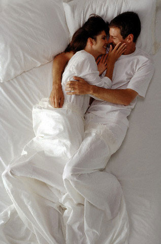 "Dạy" chồng bằng... "chuyện ấy"