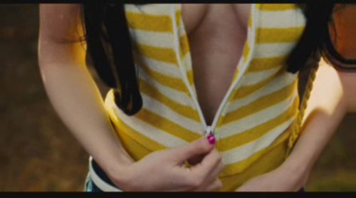 Megan Fox: ma c&agrave; rồng &quot;khoe&quot; ngực trần, Phim, 