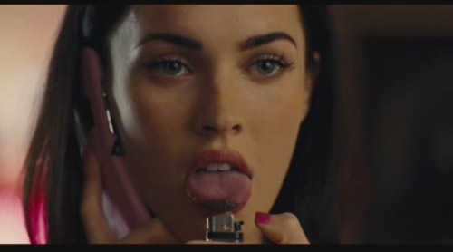 Megan Fox: ma c&agrave; rồng &quot;khoe&quot; ngực trần, Phim, 