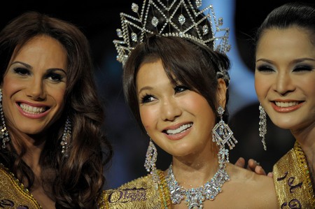 Ngắm%20dung%20nhan%20T&acirc;n%20Hoa%20hậu%20CHUYỂN%20GIỚI%202009!,%20Thời%20trang,%20hoa%20hậu,%20Ai%20Haruna,%20Hoa%20hậu%20Chuyển%20giới%20Quốc%20tế%202009