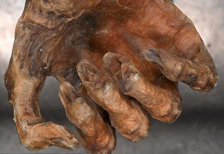 [Ảnh: 1260355542-nguoi-bang-Otzi-4.jpg]