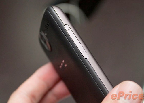 HTC Desire: Ch&uacute; dế đ&aacute;ng mơ ước, Thời trang Hi-tech, 