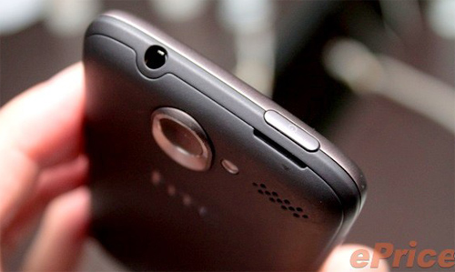 HTC Desire: Ch&uacute; dế đ&aacute;ng mơ ước, Thời trang Hi-tech, 
