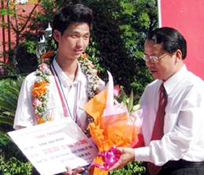 Đinh Anh Minh - thêm một niềm hy vọng cho Vật lý Việt Nam.