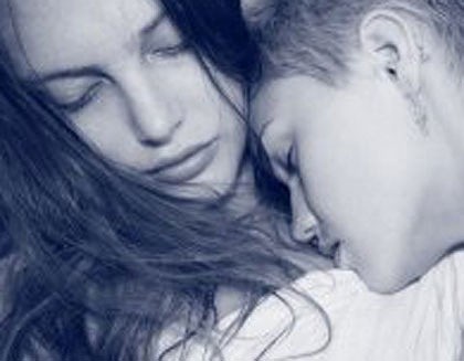 6 siêu mẫu đồng tính hot nhất thế giới, Thời trang, sieu mau dong tinh, gioi thu ba, scandal dong tinh, kate moss, Gia Marie Carangi, Jenny Shimizu, Freja Beha Erichsenl