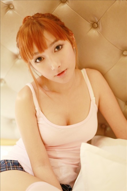 Mĩ nhân bị bại lộ từng chuyển giới vì… quá đẹp - 5