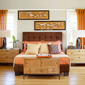 brown and orande room w/oak tables