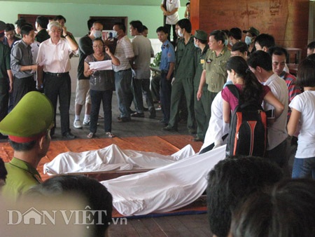 Đã tìm thấy 16 thi thể nạn nhân vụ tàu đắm