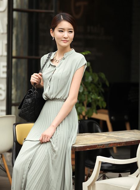 Diện váy pleat - xu hướng thời trang thu đông 2011 Diện váy pleat - xu hướng thời trang thu đông 2011 | thoi trang thu | Thoi trang thu dong | Thoi trang thu dong 2011 | Vay dep | Vay dep 2011