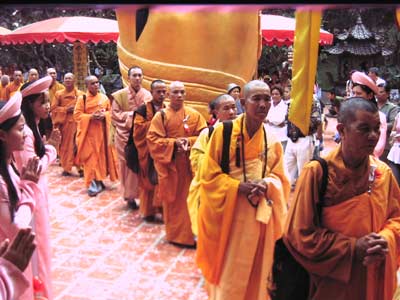 Sự tích lễ Vu Lan và lễ cúng những oan hồn