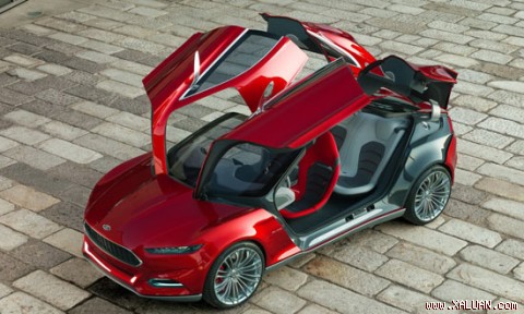 Evos - Xe cửa cánh chim của Ford shopping entertainments