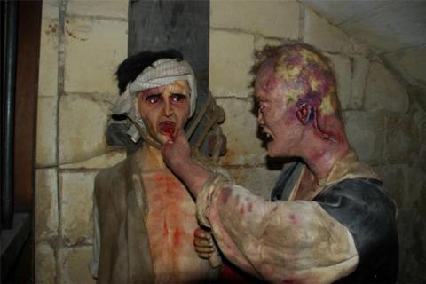 Ghê rợn bảo tàng tra tấn