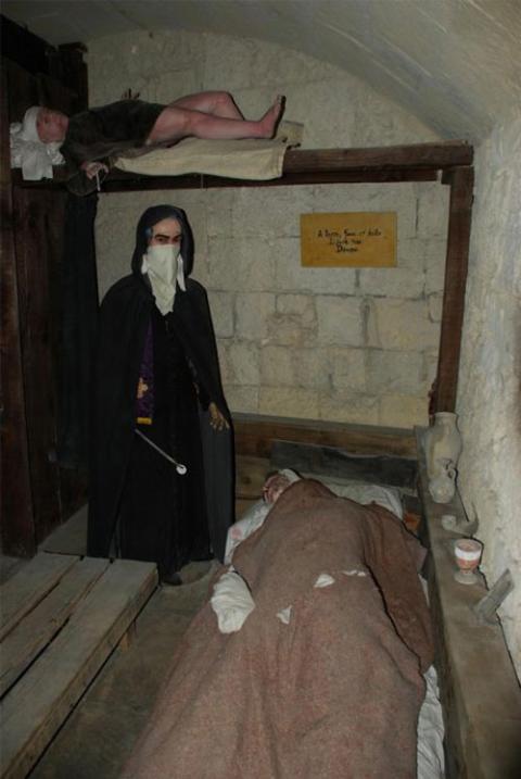 Ghê rợn bảo tàng tra tấn