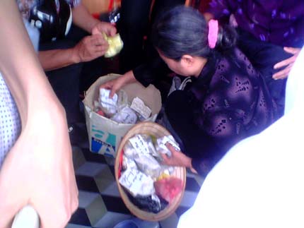 “Cầu được ước thấy” ở phủ “Tiên cô”