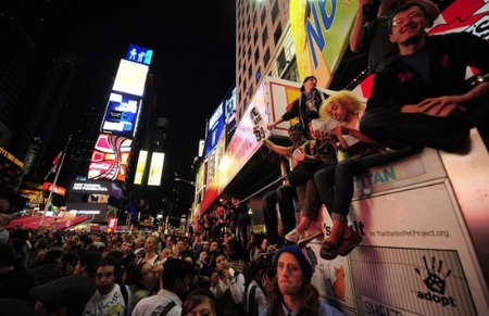 Người biểu tình tham dự phong trào “Chiếm Phố Wall“ tại thành phố New York, Mỹ hôm 15/10 - Ảnh: Getty