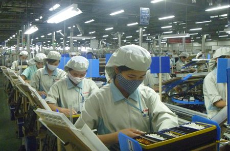 Dây chuyền sản xuất của nhà máy Cannon Vietnam