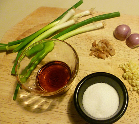 Nguyên liệu chuẩn bị món ăn.