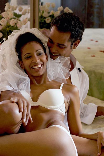 Nên quan hệ 'sâu' hay 'nông'?, Tình yêu -  Giới tính, quan he tinh duc, lam chuyen vo chong, sex, bao phu nu, tinh yeu gioi tinh, chuyen phong the, vung trom,