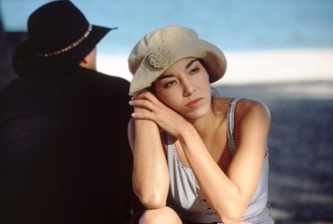 Nằm bên chồng, vẫn lo cho người cũ, Eva tám, nho nguoi yeu cu, tinh cu, nguoi yeu, vo chong, hanh phuc gia dinh, hanh phuc, tinh cu, bao phu nu