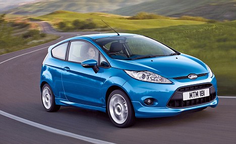 Ford Fiesta là mẫu xe bán chạy nhất thị trường Anh tháng 1/2012