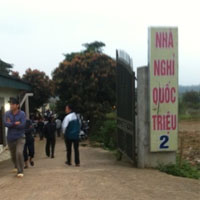 Khuôn viên của nhà nghỉ Quốc Triệu 2 là nơi bà Thân bị sát hại