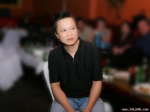  Nạn nhân Tai Phan, người chơi guitar tại nhà hàng Việt Star thành phố Annandale - bang Virginia (Ảnh: THE WASHINGTON POST)
