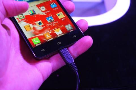 [Image: 180912_khoa-hoc-cong-nghe_opti_002_dan-viet.jpg]