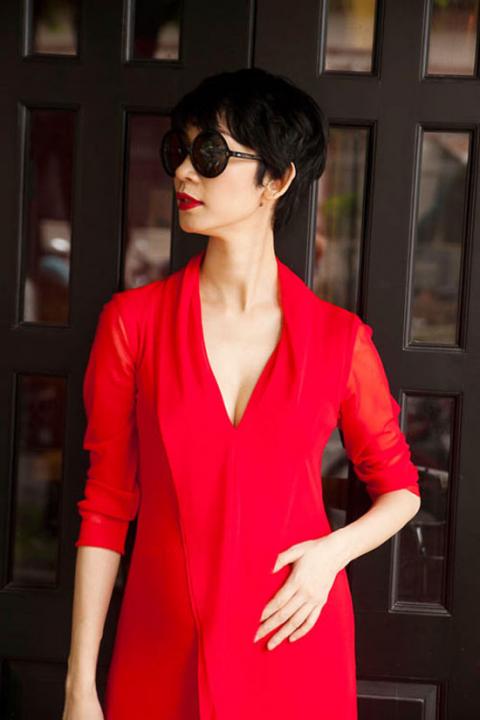 Điểm danh những bà bầu quyến rũ của showbiz Việt 4