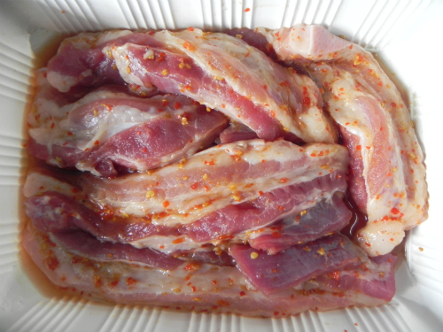 Cach lam thit ba chi chien nuoc mam gion thom an la me