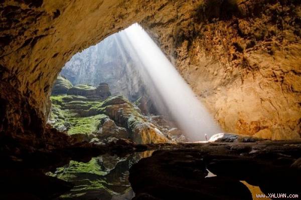 Thế giới thiên nhiên kỳ vĩ trong hang Sơn Đoòng. Ảnh: Ryan Deboodt.