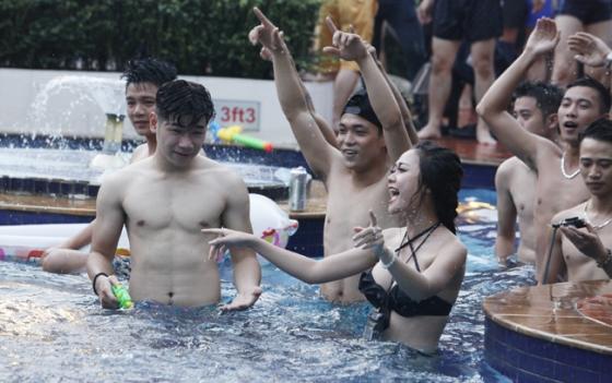 truyen thieu nhi giai cuu hoang tu truyen thieu nhi giai cuu hoang tu