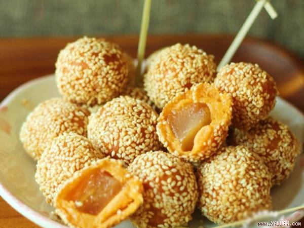 Bánh khoai lang viên chiên ai thấy cũng thèm