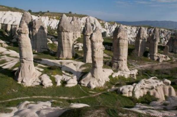 Thung lũng 'của quý' còn gọi là thung lũng tình yêu Cappadocia - tuyệt tác rừng cột đá.