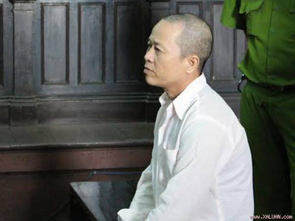 Bị cáo Ngọc trong giờ nghị án - Ảnh: Ngọc Lê