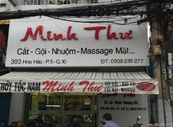 Nữ nhân viên tiệm tóc ở Sài Gòn dụ khách kích dục