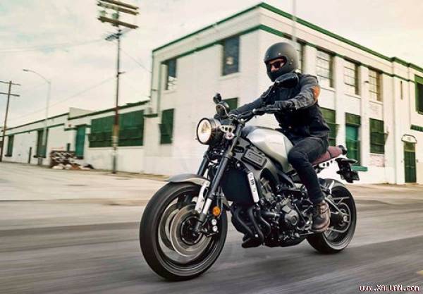 Yamaha gây bất ngờ với XSR900 phong cách café racer