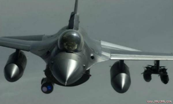  Một chiếc chiến đấu cơ F-16 của Mỹ.