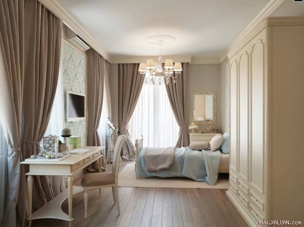  Phòng ngủ này mang nét lãng mạn cổ điển với màu nâu tạo vẻ đẹp cân bằng cho màu xanh dương và màu kem làm điểm nhấn không gian.